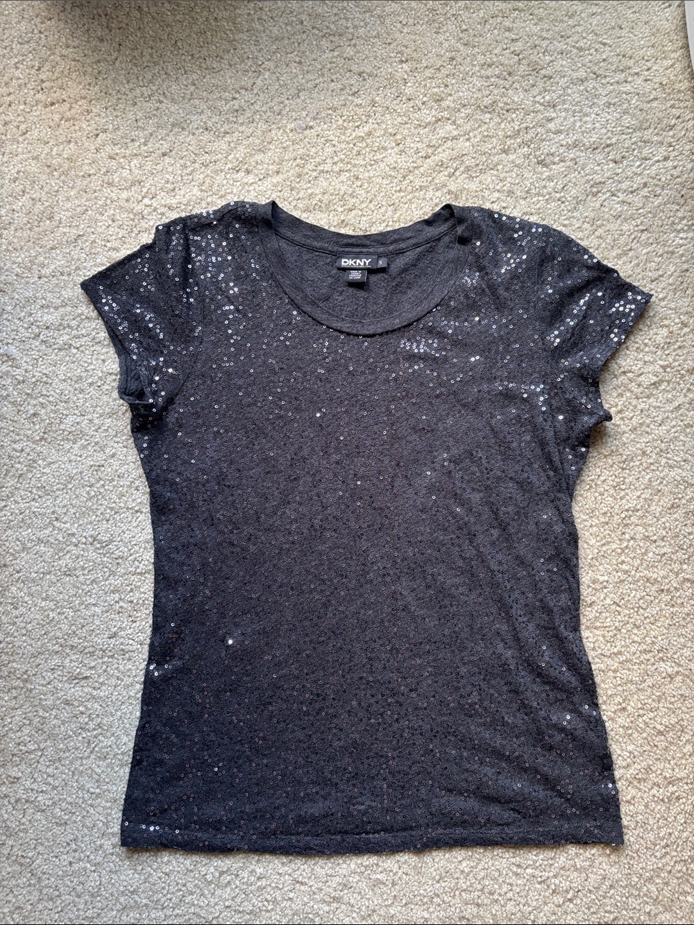 DKNY Dark Gray Short Sleeve Sequin Tee Top